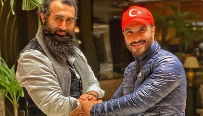 gratifying-meeting-of-turkish-actor-celal-al-with-feroze-khan