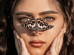 recreate-with-coloured-contacts